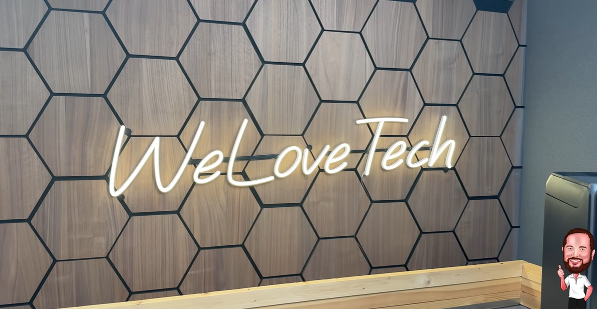 @WeLoveTech