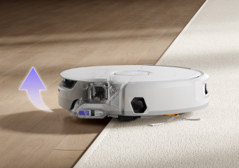 Narwal R32 hebt den Mopp automatisch über Teppiche an